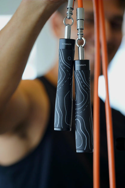 Ropejumpr – Verzwaard Springtouw Set | Speed Rope, Standaard & Heavy Rope | Full-Body Workout